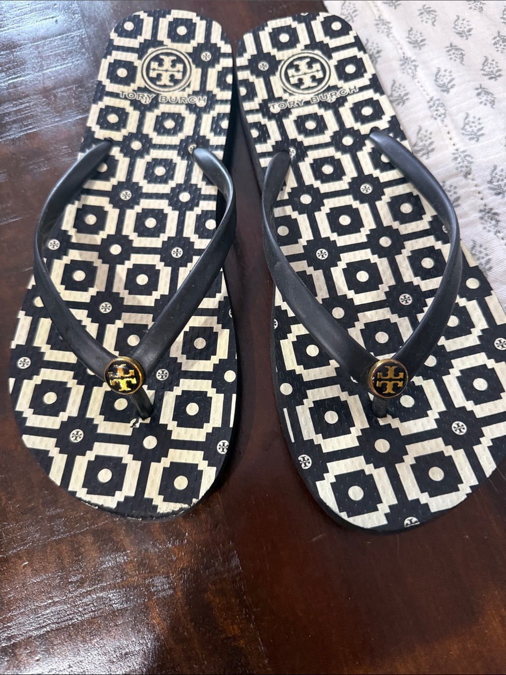 Tory Burch Black and White Geometric Logo Flip Flops